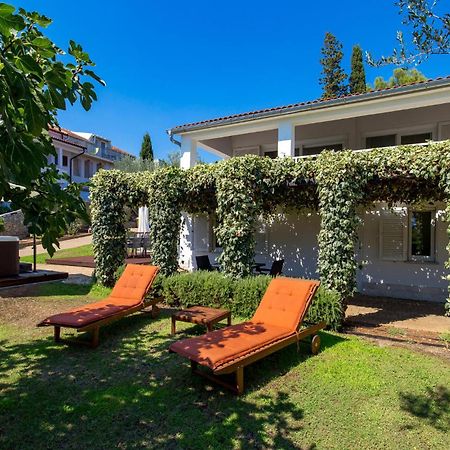 Nice Home In Krk With Kitchen Крк Экстерьер фото
